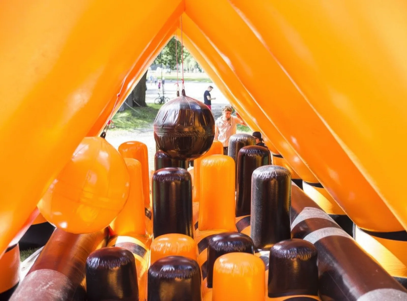 XXXL inflatable obstacle course