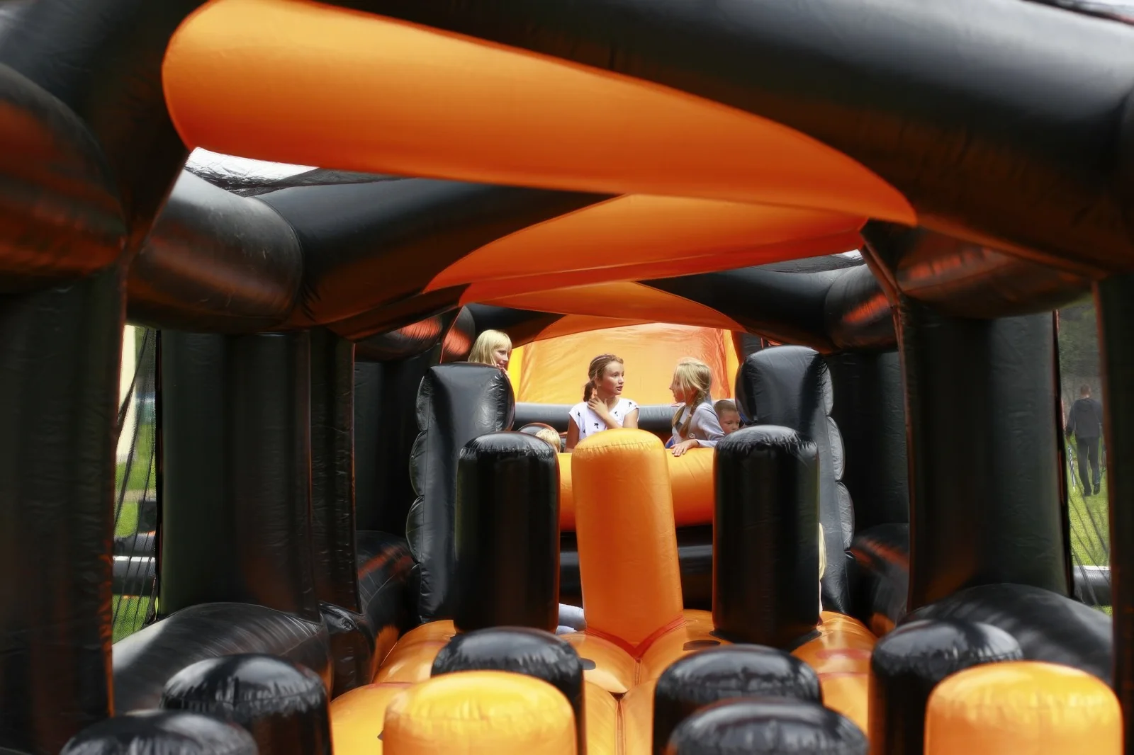XXXL inflatable obstacle course